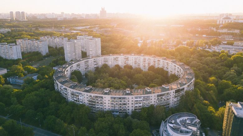 Какие разрешения на ремонт нужно получить у УК в Москве?